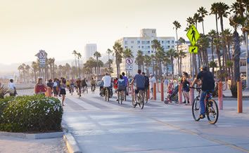 Beach Cruiser Rental: Cycle Venice Beach